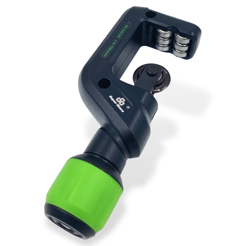 Труборез Ballu Super Stars ST-650 (1/4" - 2", 6 - 50мм)