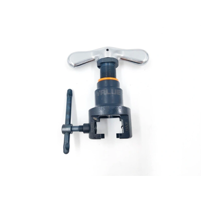 Вальцовка эксцентриковая Value VFT-808U-MI (2 плашки 1/4" - 3/4" и 6мм - 19мм; с ограничителем подачи трубы; в кейсе)